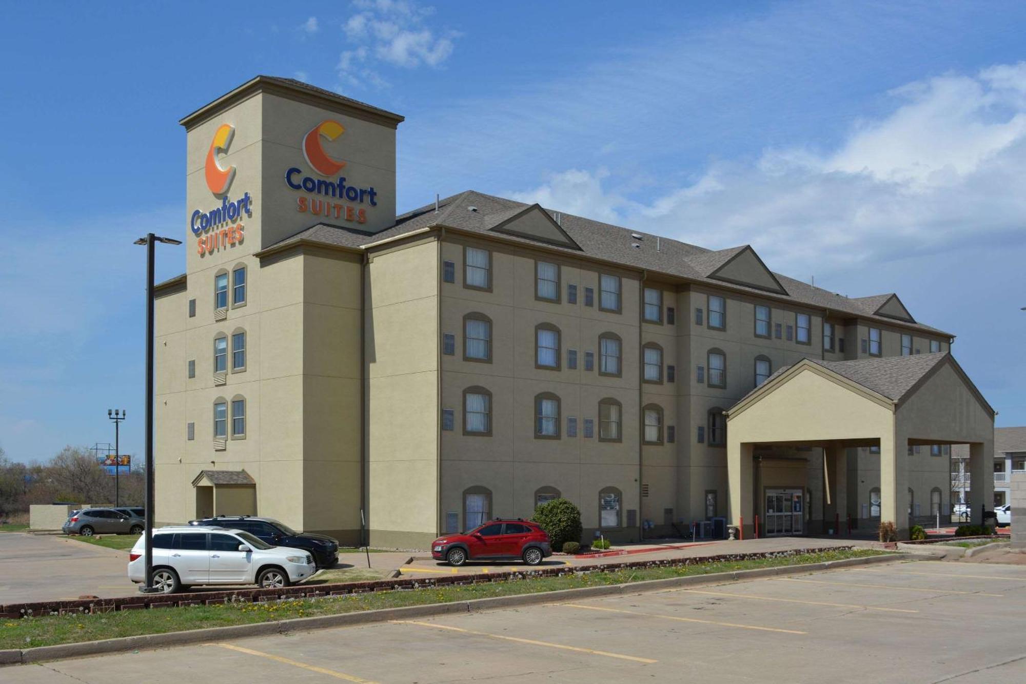Comfort Suites Yukon - SW Oklahoma City Bagian luar foto
