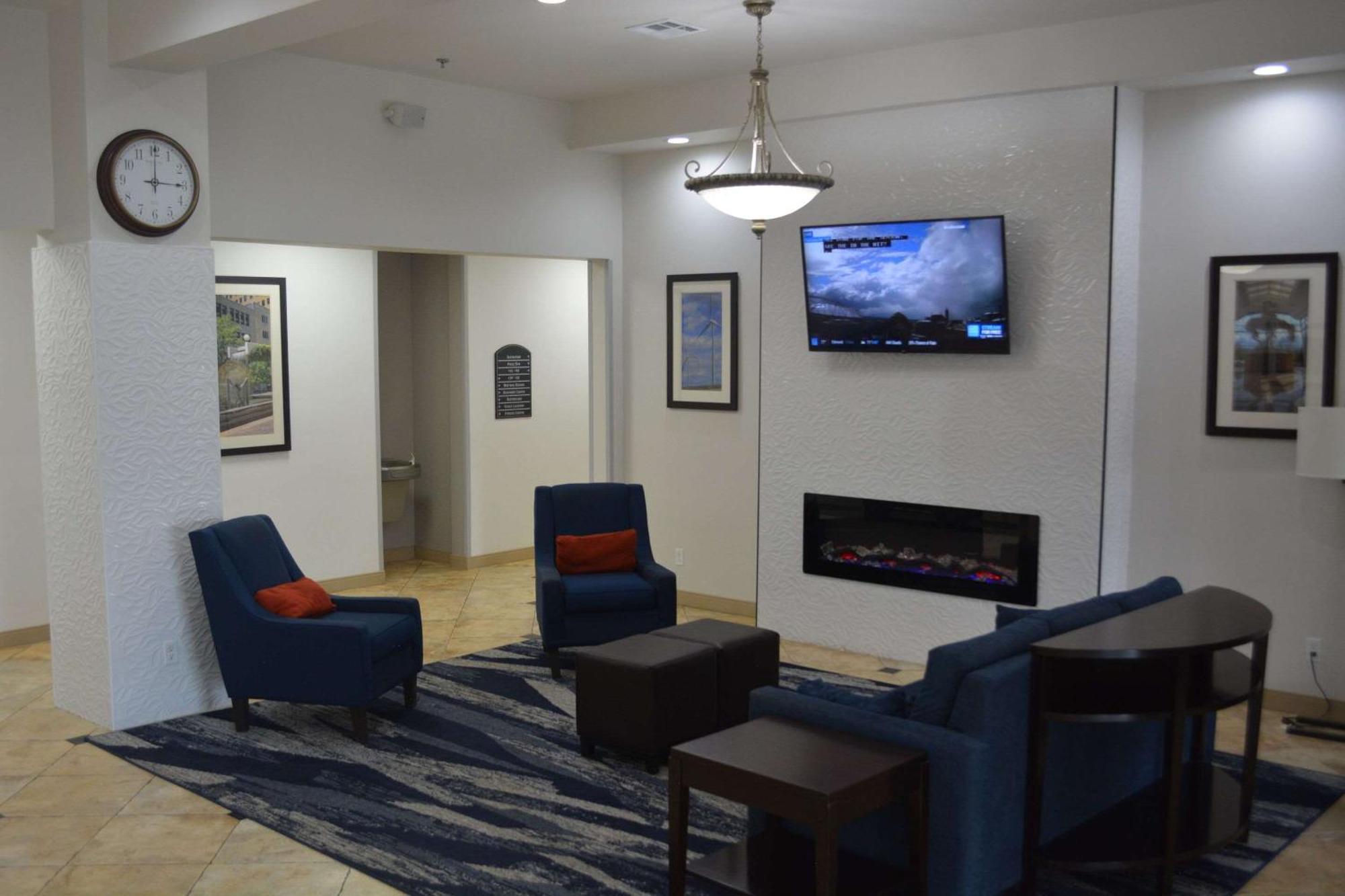 Comfort Suites Yukon - SW Oklahoma City Bagian luar foto