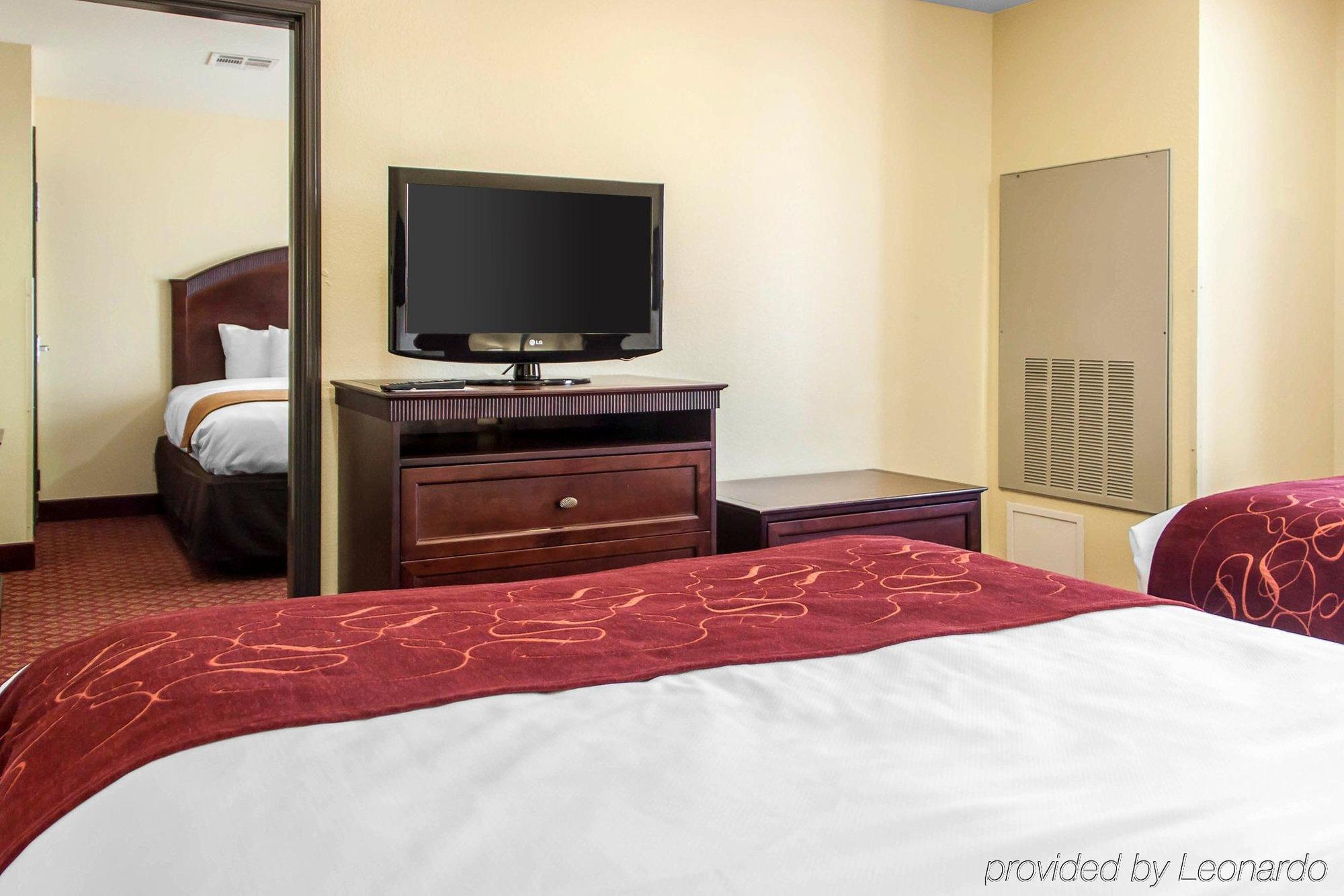 Comfort Suites Yukon - SW Oklahoma City Bagian luar foto